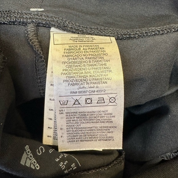 Adidas High Rise Tight Fit Leggings - Picture 6 of 6